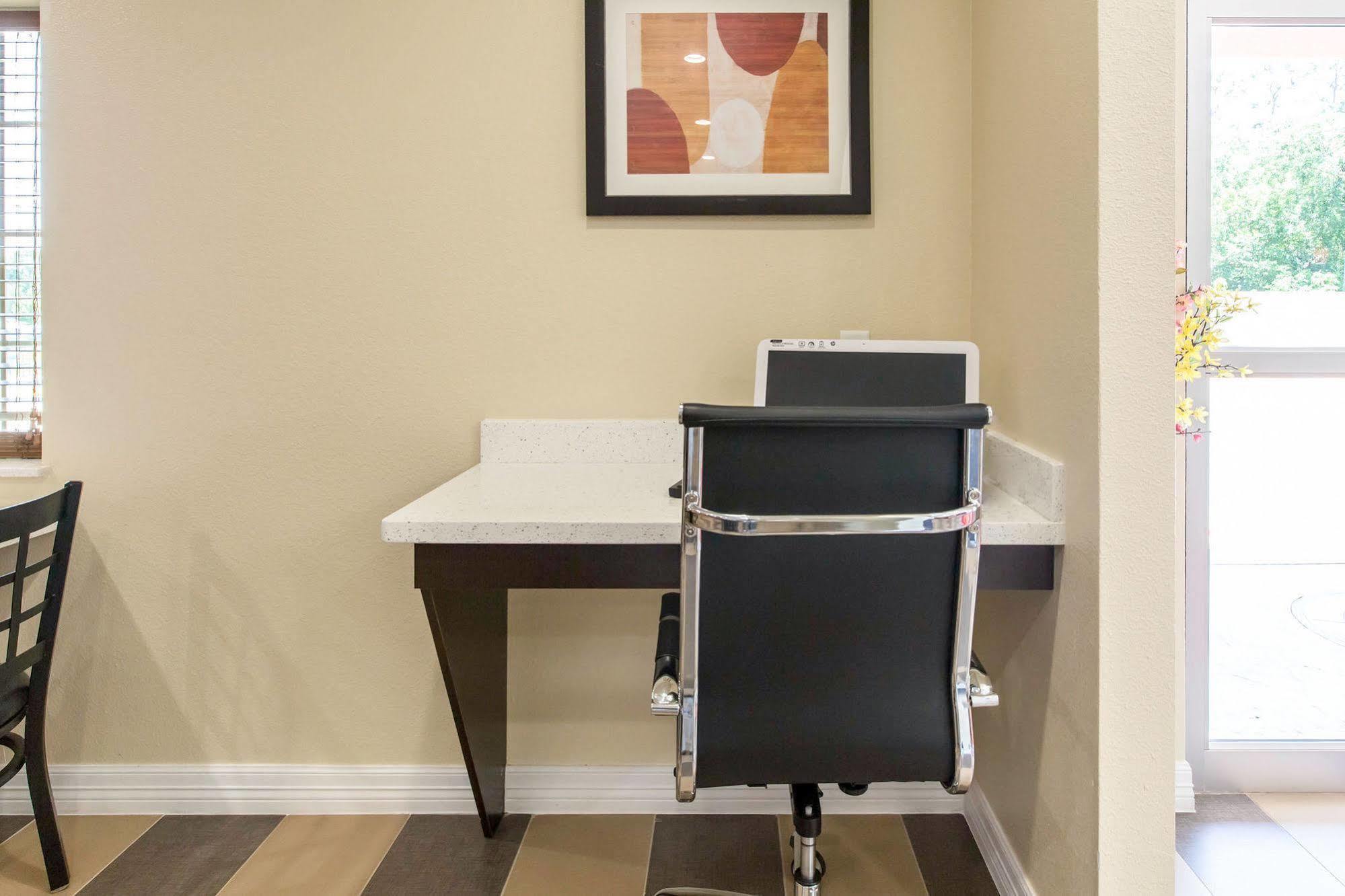 Scottish Inns & Suites Spring - Houston North Exteriér fotografie
